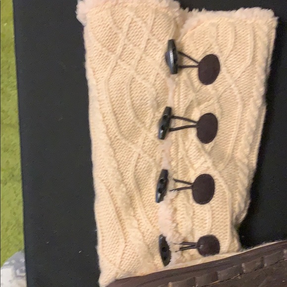 Muk Luks Ladies Boots - Picture 4 of 5